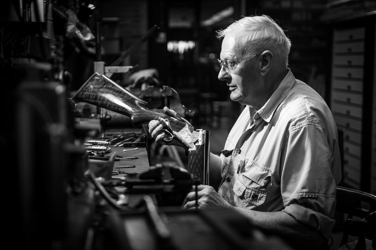 Wapenhandel Colenbrander sinds 1974